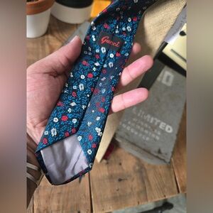 Vintage Gucci - Blue Floral Silk Tie - Navy with Red & White Accents